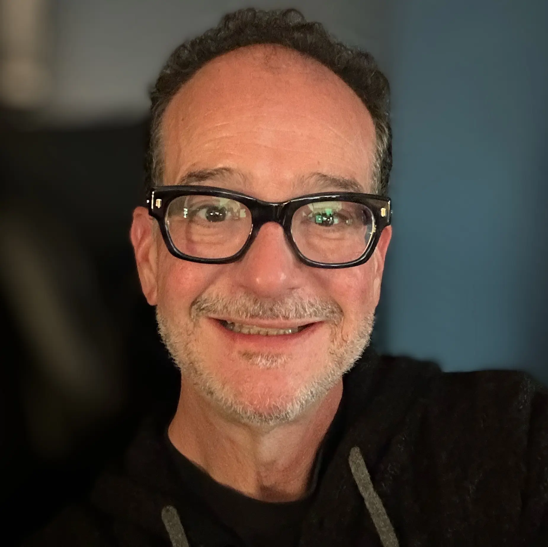 Commercial Headshot of Todd Everett Curtiss